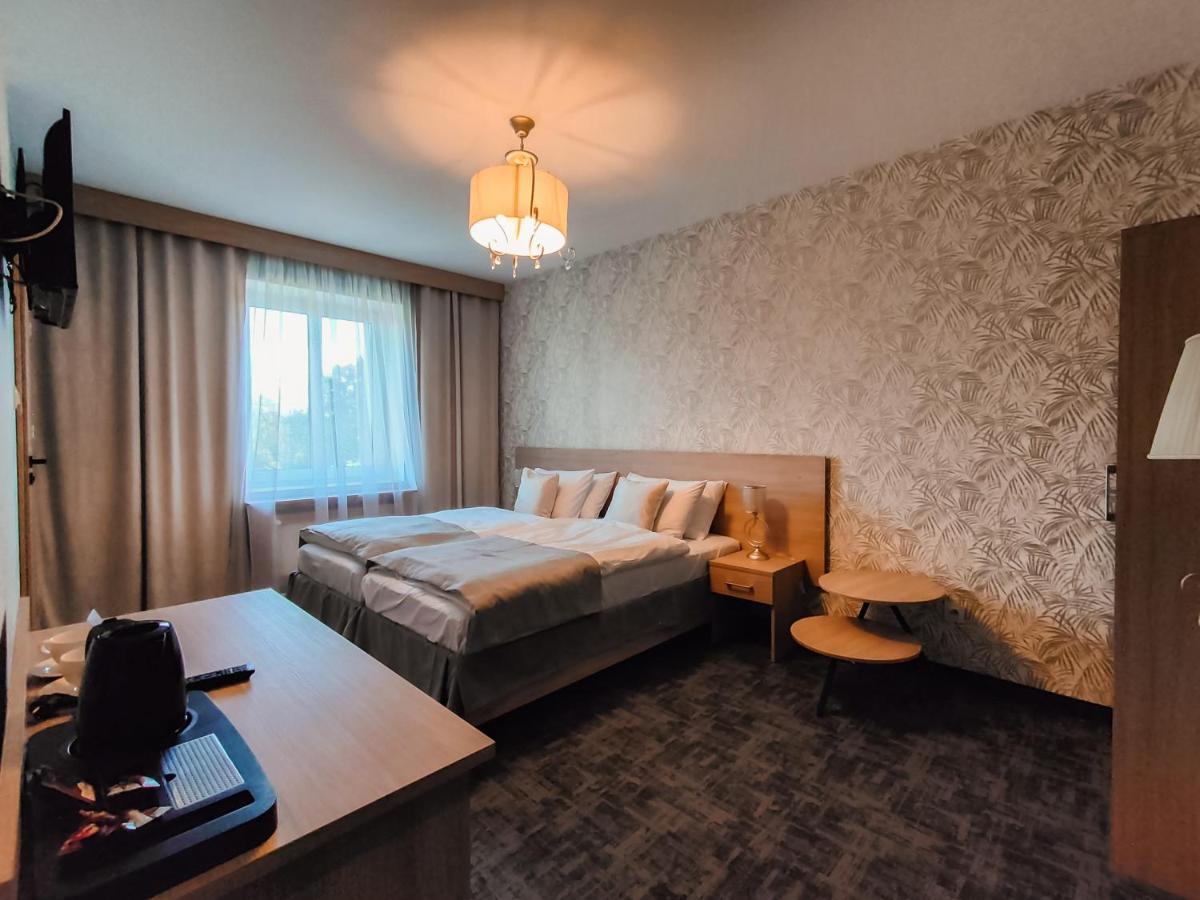 Sztuka Smaku - Restauracja I Hotelik Świdnica Exteriér fotografie
