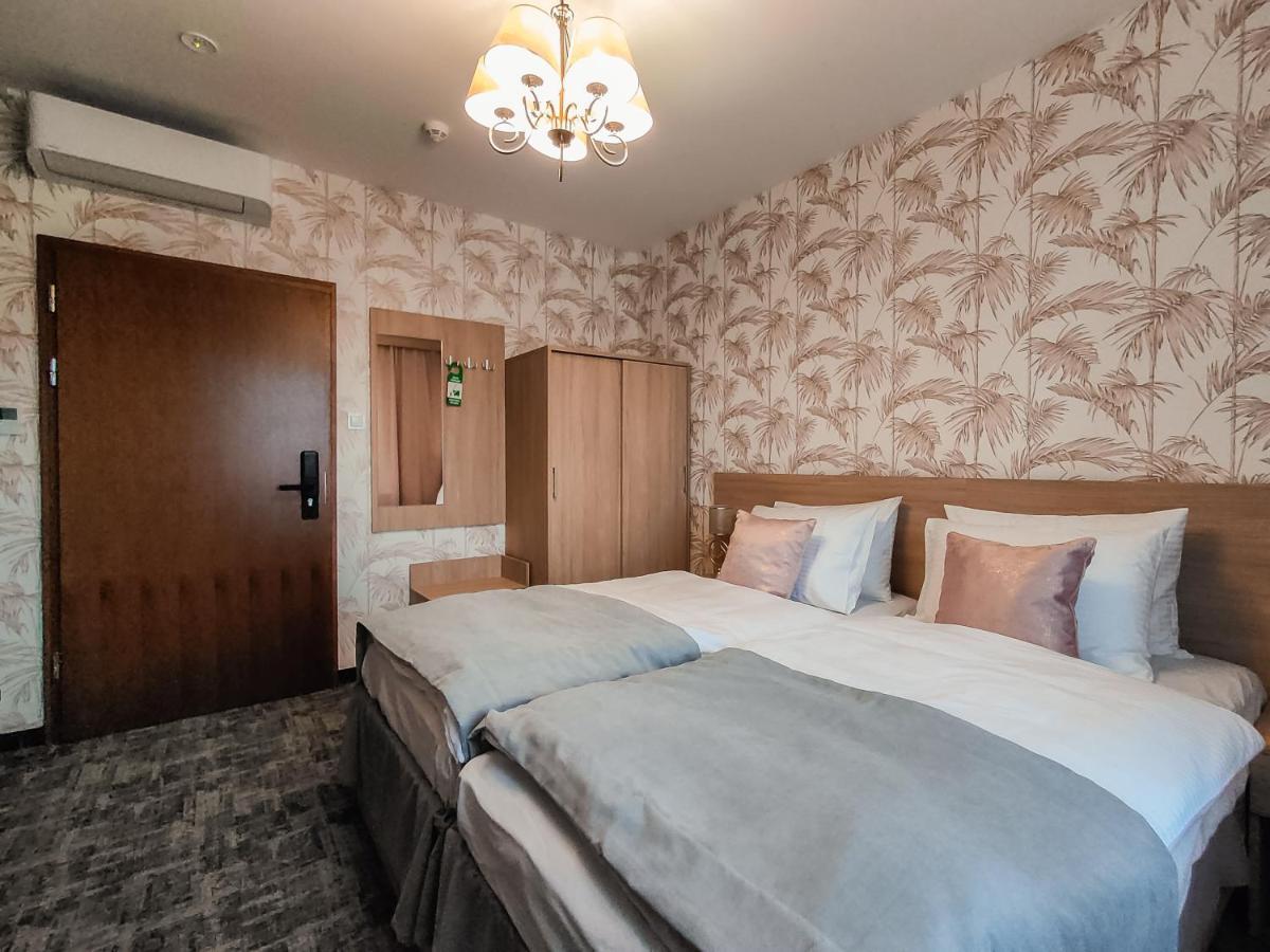 Sztuka Smaku - Restauracja I Hotelik Świdnica Exteriér fotografie